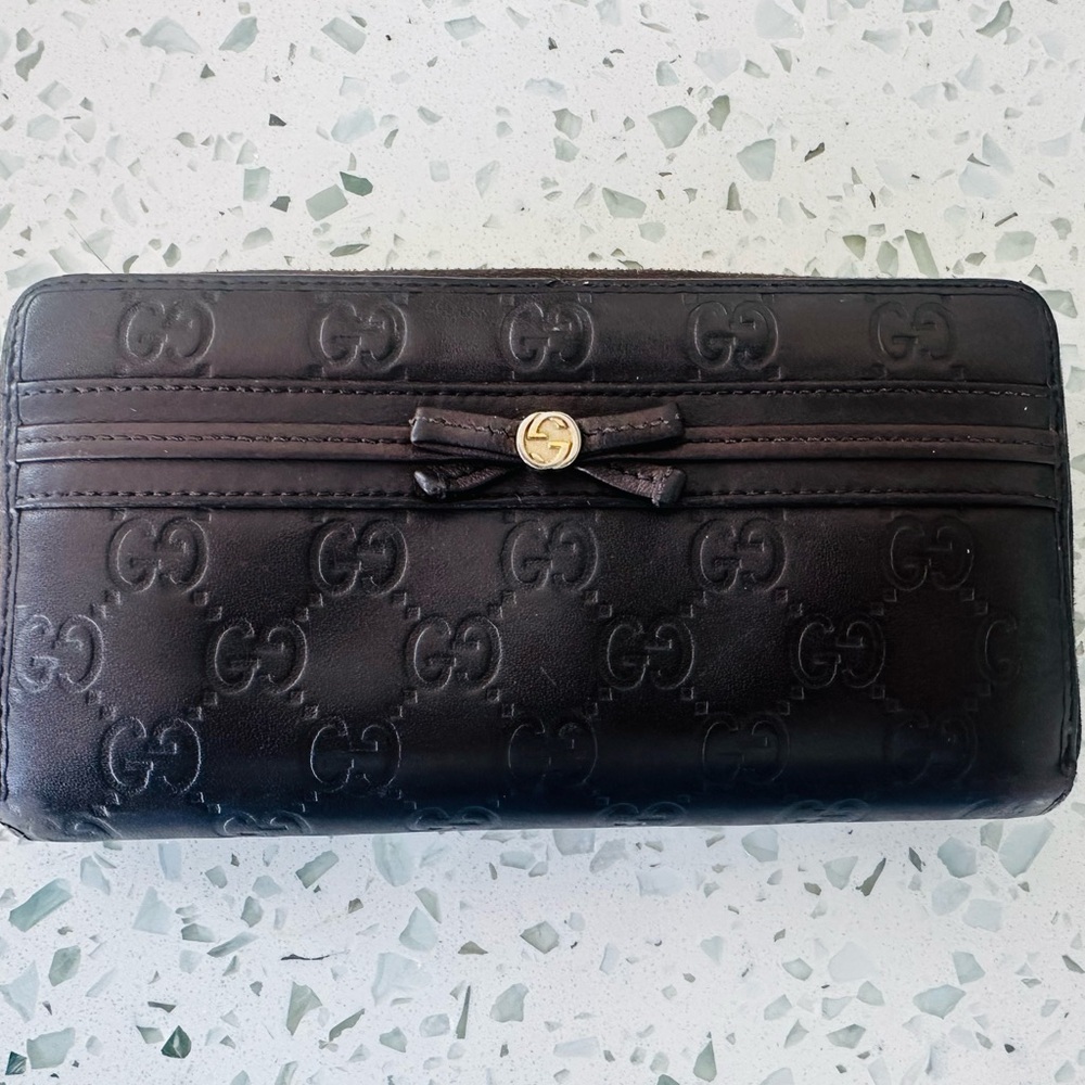 Authentic, Gucci Mayfair Guccisima Leather Long Wallet Brown